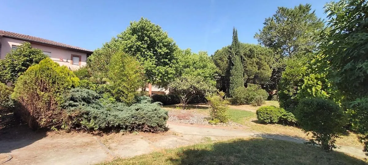 Ferienwohnung Les Capitouls - Avec Entree Autonome, Clim Neuve, Jardin, Parking Prive & Sa Piscine ! - Toulouse Apartment