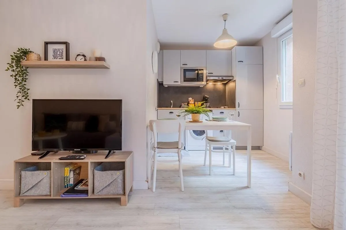 Les Capitouls - Avec Entree Autonome, Clim Neuve, Jardin, Parking Prive & Sa Piscine ! - Apartment Toulouse